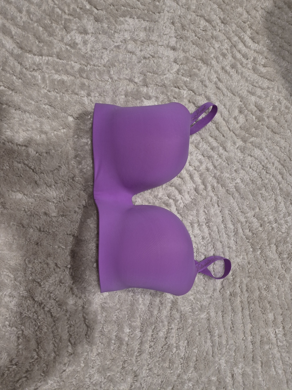 Victoria's Secret Smooth Purple Molded T-Shirt Bra